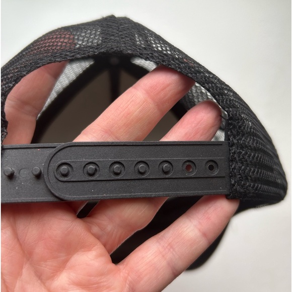 Nashville ‘Nothing But Rock ‘n Roll’ black and white trucker snap back hat - Picture 4 of 5